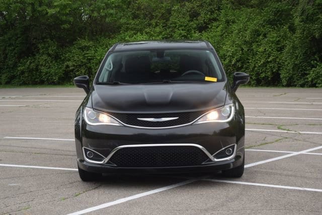 Used 2018 Chrysler Pacifica - photo 25