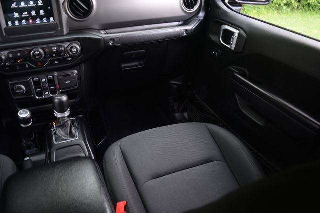 Used 2021 Jeep Gladiator - photo 18