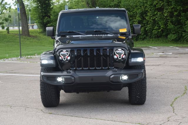 Used 2021 Jeep Gladiator - photo 23