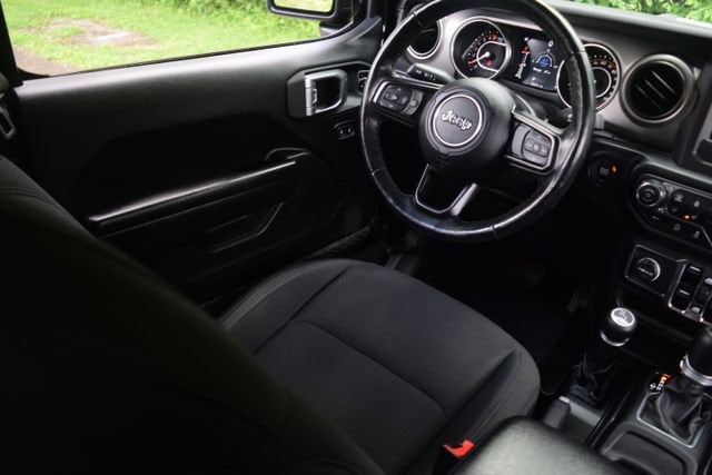 Used 2021 Jeep Gladiator - photo 6