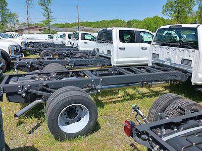New 2025 Ford F-600 XL Regular Cab 4x4 Cab Chassis for sale #25F62391 - photo 2
