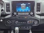 Used 2022 Nissan Frontier SV Crew Cab 4WD Pickup for sale #F1A08049A - photo 15