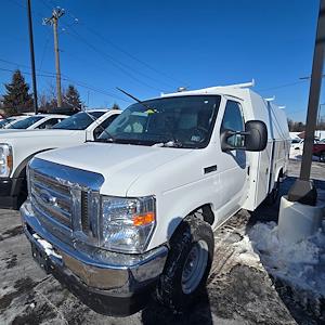 New 2025 Ford E-350 - photo 1
