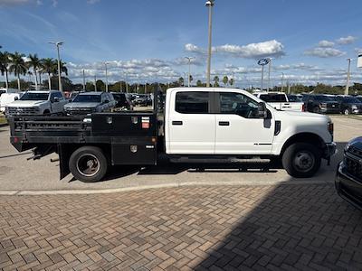 2022 Ford F-350 Crew Cab DRW 4WD Flatbed Truck for sale #EC72094 - photo 2