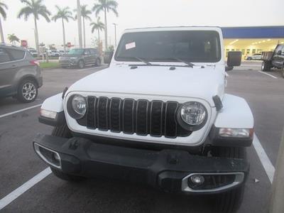 2024 Jeep Gladiator Crew Cab 4x4 Pickup for sale #L102231 - photo 2