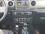 2022 Jeep Gladiator Crew Cab 4x4 Pickup for sale #L138878 - photo 18
