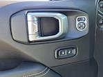2023 Jeep Gladiator Crew Cab 4WD Pickup for sale #L548890L - photo 23