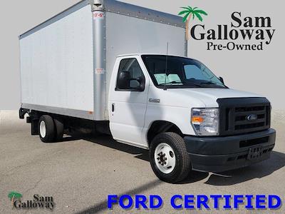 Used 2023 Ford E-450 - photo 1