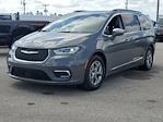 2022 Chrysler Pacifica FWD Minivan for sale #R161939 - photo 1
