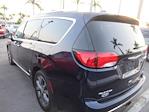2019 Chrysler Pacifica FWD Minivan for sale #R526346L - photo 2