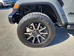 2021 Jeep Gladiator Crew Cab 4WD Pickup for sale #XML554218 - photo 7