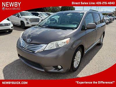 2014 Toyota Sienna 4x2 Minivan for sale #N03686A - photo 1