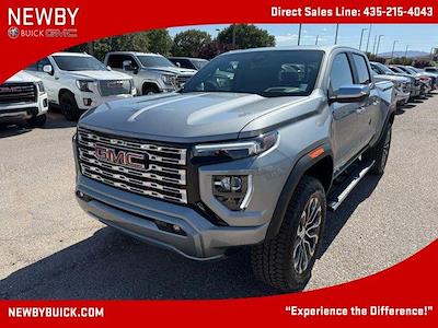 New 2025 GMC Canyon Denali Crew Cab 4WD Pickup for sale #N03930 - photo 1