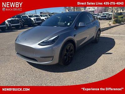 Used 2025 Tesla Model Y - photo 1