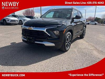 Used 2025 Chevrolet Trailblazer - photo 1
