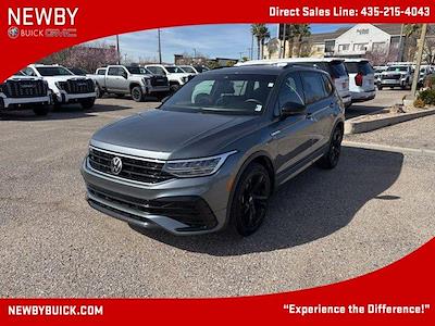 Used 2023 Volkswagen Tiguan - photo 1