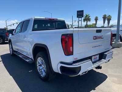 New 2024 GMC Sierra 1500 Denali Crew Cab 4WD Pickup for sale #24G451 - photo 2