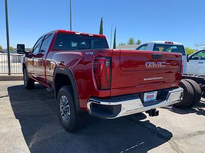 New 2025 GMC Sierra 2500 SLT Crew Cab 4WD Pickup for sale #25G402 - photo 2