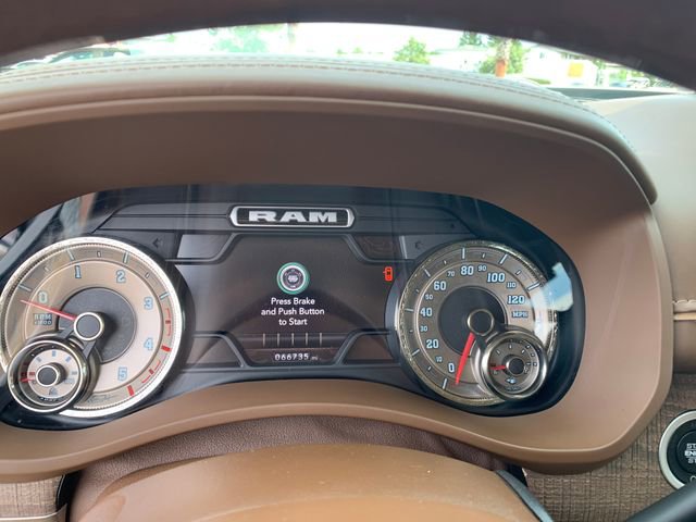 Used 2022 Ram 3500 - photo 29
