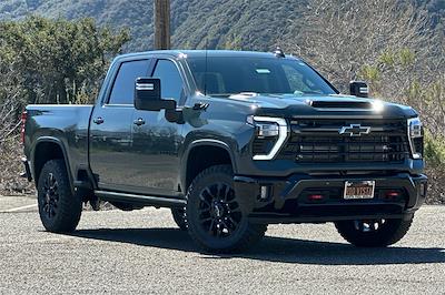 2025 Chevrolet Silverado 3500 Crew Cab 4WD Pickup for sale #250523 - photo 1