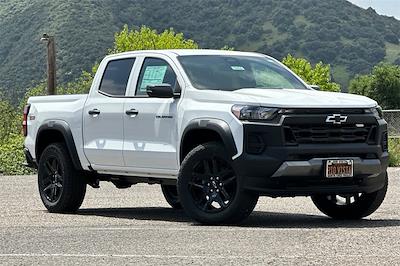 New 2025 Chevrolet Colorado Trail Boss Crew Cab 4WD Pickup for sale #250690 - photo 1