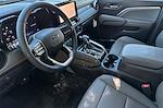 2025 Chevrolet Colorado Crew Cab 4WD Pickup for sale #250729 - photo 9