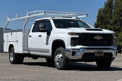 New 2025 Chevrolet Silverado 3500 Work Truck Crew Cab Cab Chassis for sale #250752 - photo 1