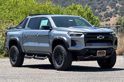 2025 Chevrolet Colorado Crew Cab 4WD Pickup for sale #250793 - photo 1