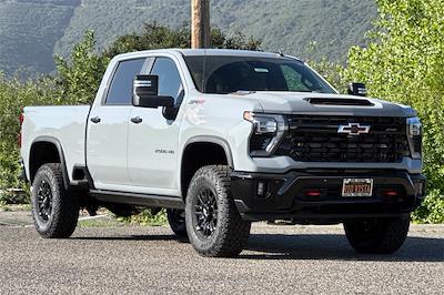 2025 Chevrolet Silverado 2500 Crew Cab 4WD Pickup for sale #250820 - photo 1