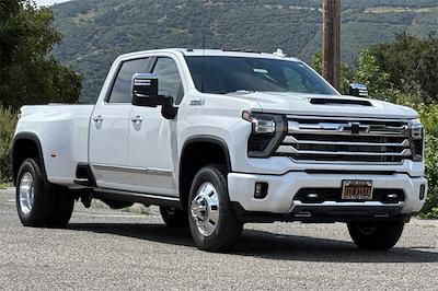 2025 Chevrolet Silverado 3500 Crew Cab 4WD Pickup for sale #250826 - photo 1
