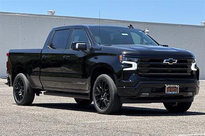 2025 Chevrolet Silverado 1500 Crew Cab 4WD Pickup for sale #250828 - photo 1