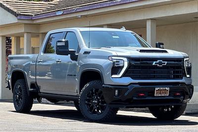 2025 Chevrolet Silverado 2500 Crew Cab 4WD Pickup for sale #250876 - photo 1
