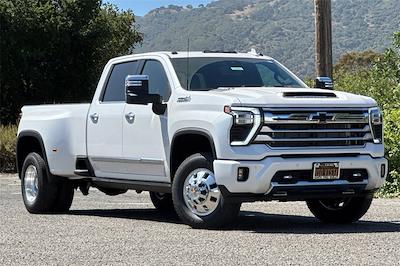 2025 Chevrolet Silverado 3500 Crew Cab 4WD Pickup for sale #250885 - photo 1