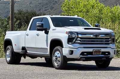 2025 Chevrolet Silverado 3500 Crew Cab 4WD Pickup for sale #250967 - photo 1