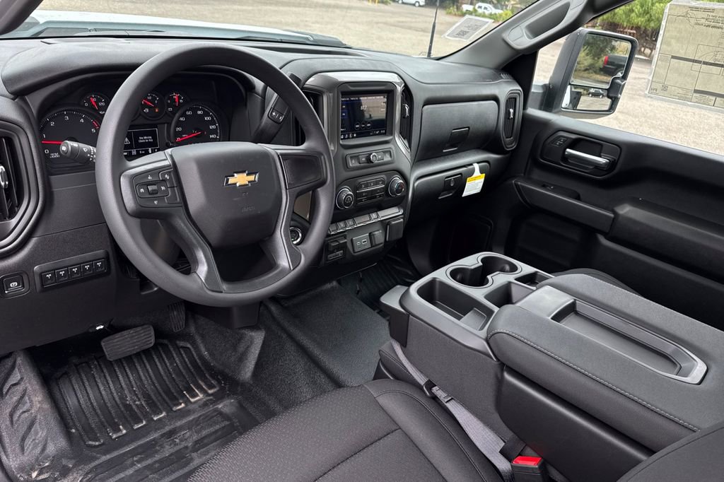 New 2026 Chevrolet Silverado 3500 - photo 15