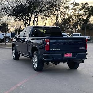 Used 2023 Chevrolet Silverado 2500 - photo 1