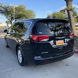 2022 Chrysler Voyager FWD Minivan for sale #PNR229808 - photo 2