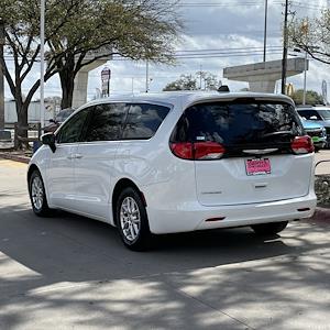 Used 2023 Chrysler Voyager - photo 1