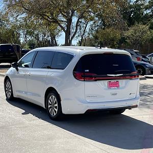 2024 Chrysler Pacifica FWD Minivan for sale #PRR144679 - photo 2