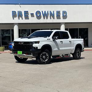 2025 Chevrolet Silverado 1500 Crew Cab 4x4 Pickup for sale #SG253284 - photo 2