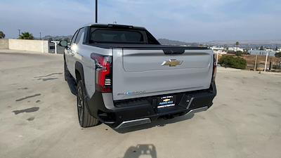 New 2025 Chevrolet Silverado EV LT Crew Cab 4x4 Pickup for sale #250443 - photo 2