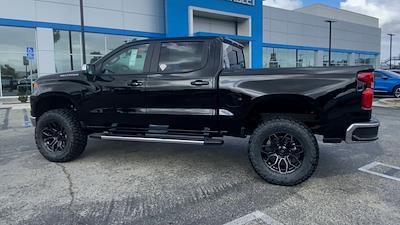 New 2025 Chevrolet Silverado 1500 LT Crew Cab Pickup for sale #250620 - photo 2