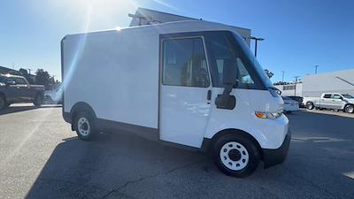 New 2025 Chevrolet BrightDrop 400 Step Van / Walk-in for sale #251196C - photo 2