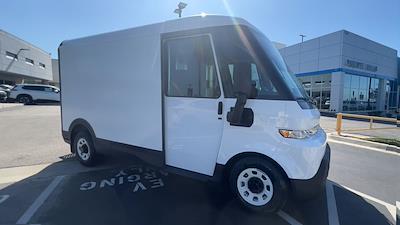 2025 Chevrolet BrightDrop 400 Standard Roof AWD Step Van / Walk-in for sale #251198C - photo 2