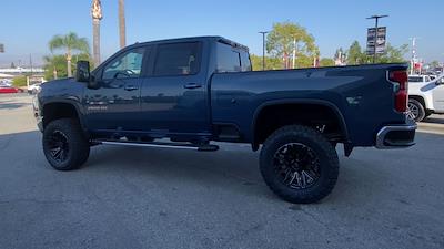 New 2026 Chevrolet Silverado 2500 LT Crew Cab 4x4 Pickup for sale #260230 - photo 2