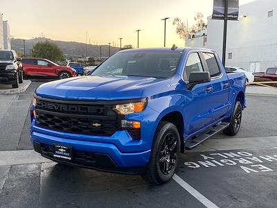 New 2026 Chevrolet Silverado 1500 Custom Crew Cab 4x4 Pickup for sale #260305 - photo 1