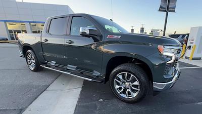 2026 Chevrolet Silverado 1500 Crew Cab 4x4 Pickup for sale #260592 - photo 2