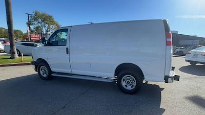 Used 2024 GMC Savana 2500 Empty Cargo Van for sale #7495R - photo 2