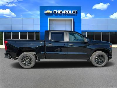 New 2026 Chevrolet Silverado 1500 Custom Crew Cab Pickup for sale #225650 - photo 2