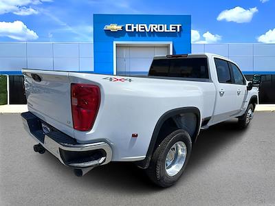 New 2025 Chevrolet Silverado 3500 LT Crew Cab 4WD Pickup for sale #42815 - photo 2